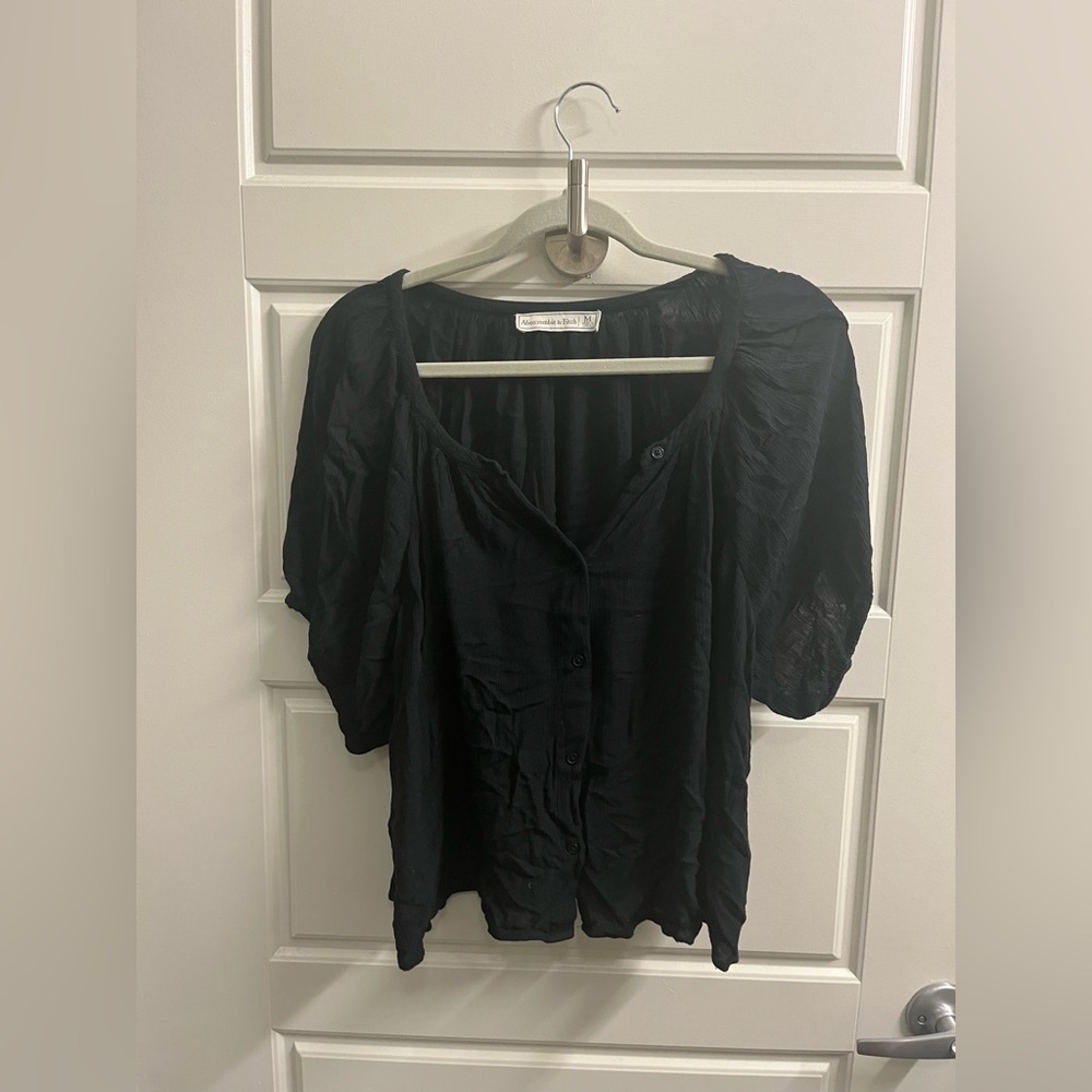 Abercrombie and fitch button up black blouse size medium
